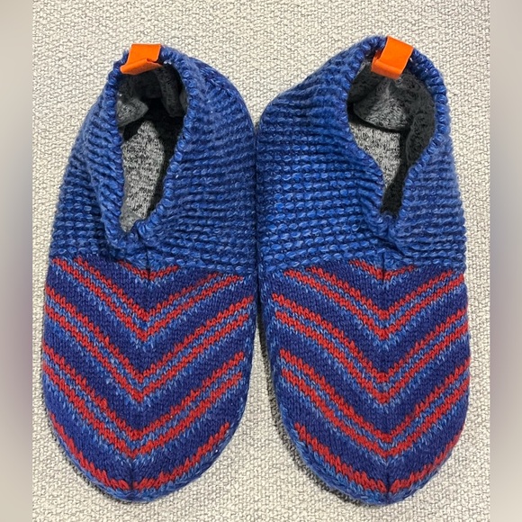 Bombas Gripper Slippers in Lake- Women’s S - Picture 3 of 5